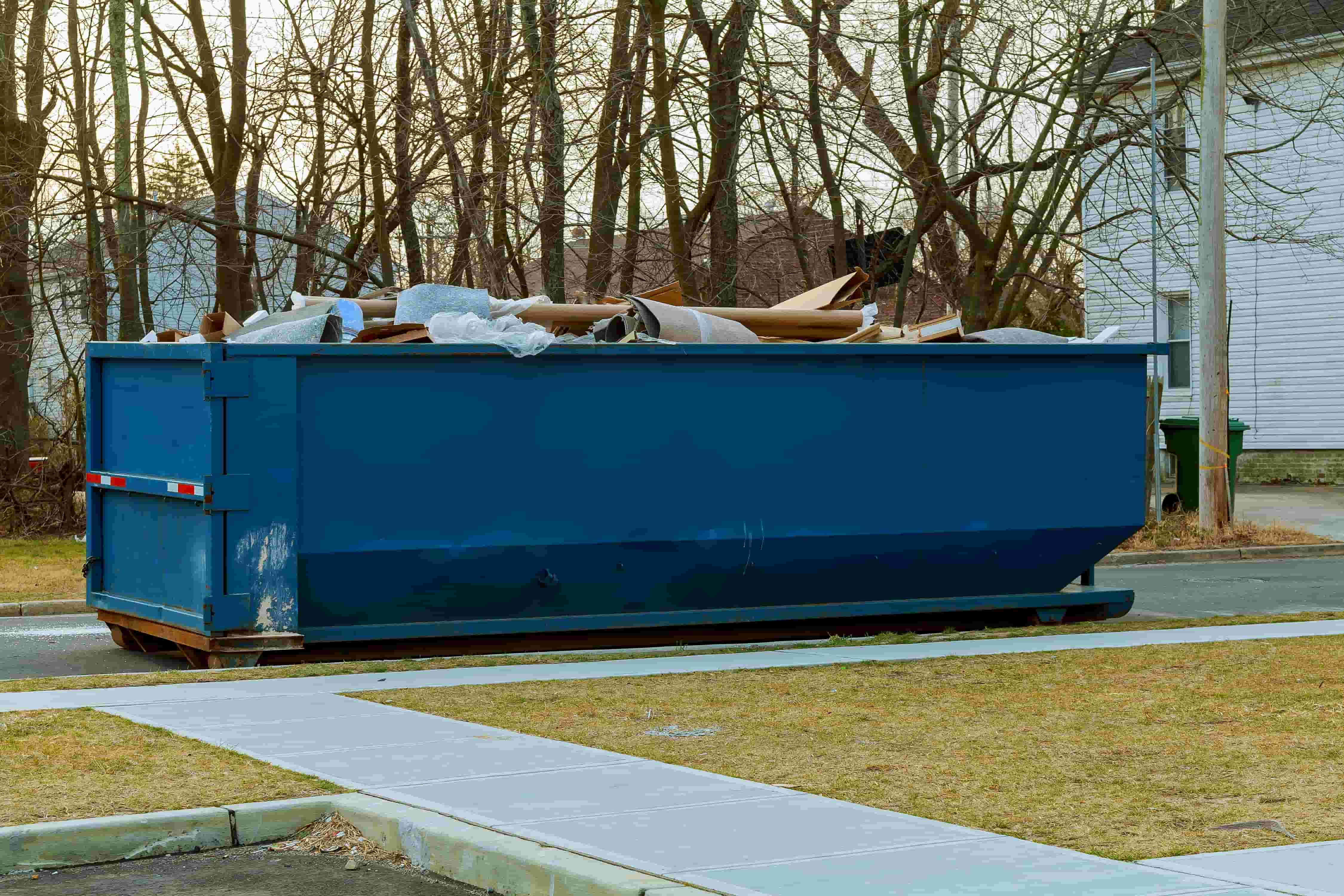 full-bill-over-flowing-over-flowing-dumpsters-bein